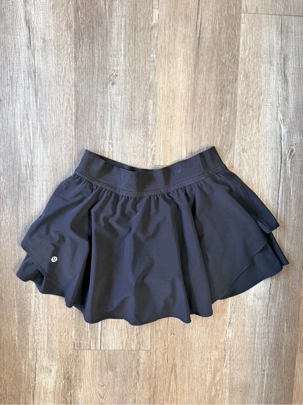 LULULEMON Court Rival Skirt